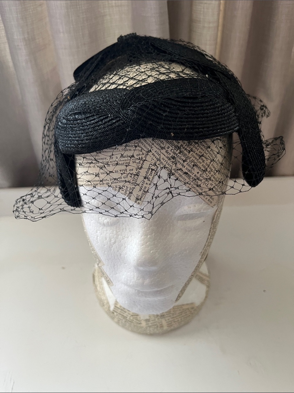 Vintage Jonquil Black with Mesh Net Veil Fascinator Hat Birdcage Veil Pillbox